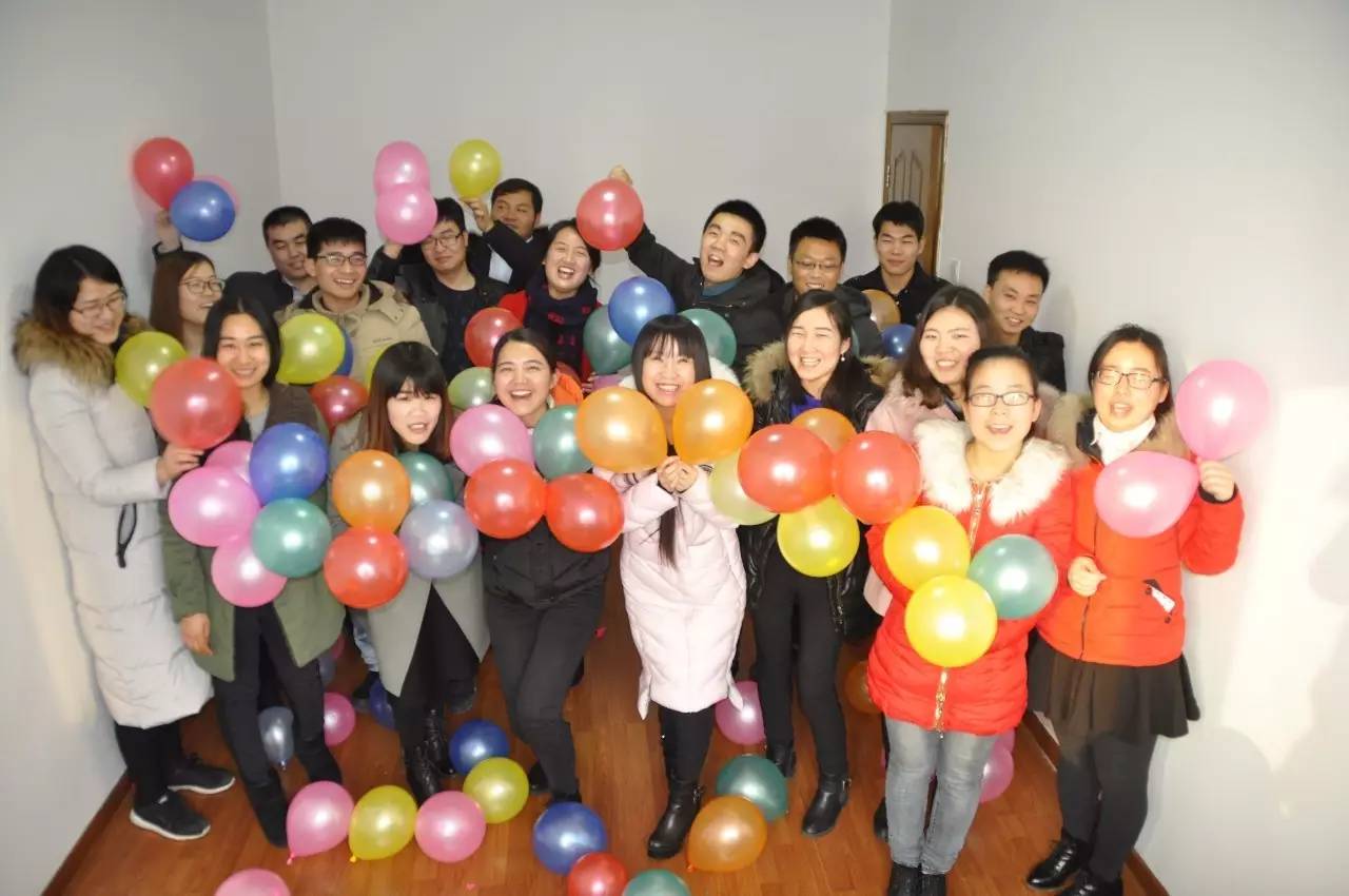 ��͢���ɷ���(w��)�F(tu��n)�(du��)������2016��չ��2017��Ԫ����Ԓ��(hu��)����e��