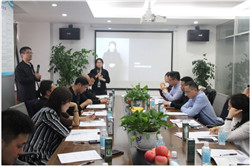 熱烈祝賀《智慧共享 法律護航》鄭州市山東商會企業家座談會在我所圓滿舉辦3.jpg