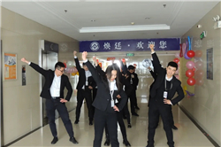 ��͢�Ɏ������´��g����Ŀ