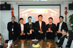 �����Ɏ������C��